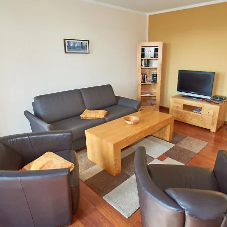 Villa Sommerwind - Wg 02 Mit Terrasse, Kamin Und Sauna Sellin (Rugen)