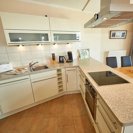 Sommerwind - Wg 02 Mit Terrasse, Kamin Und Sauna * Sellin (Rugen)